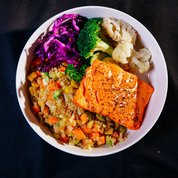 Lemon Salt-Grilled Salmon Cauliflower Bowl