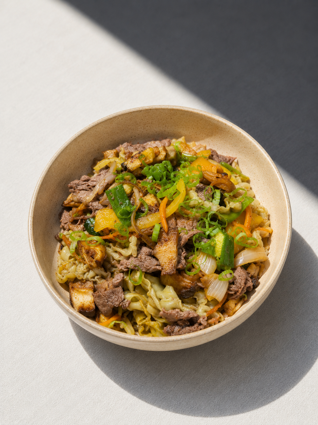 Beef XO Spinach Knife-Cut Noodles